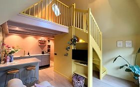 Suite van Lotte unieke design loft in Dokkum